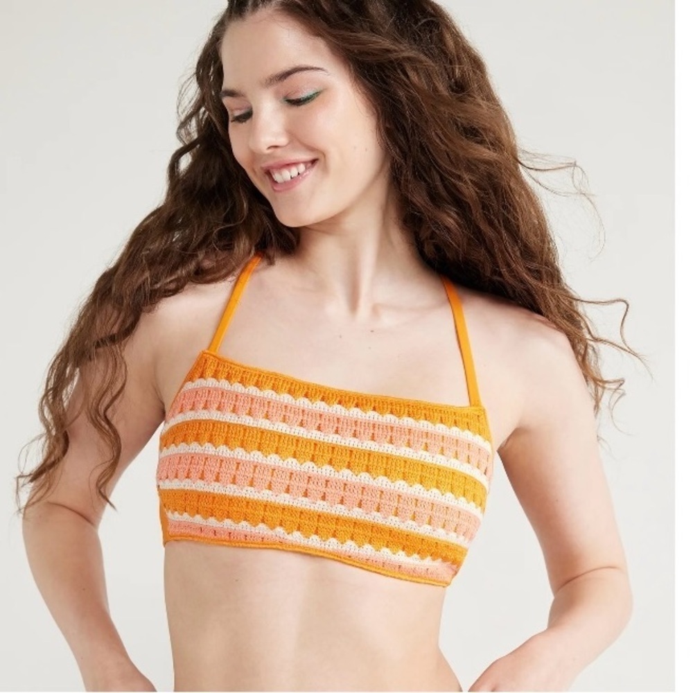 No Boundaries Juniors' Crochet Bralette Bikini Top, Sizes XS